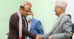 पूर्वआइजिपी सर्वेन्द्र खनालले त्यागे एमाले, कुनै पार्टीमा नरहेको दाबी